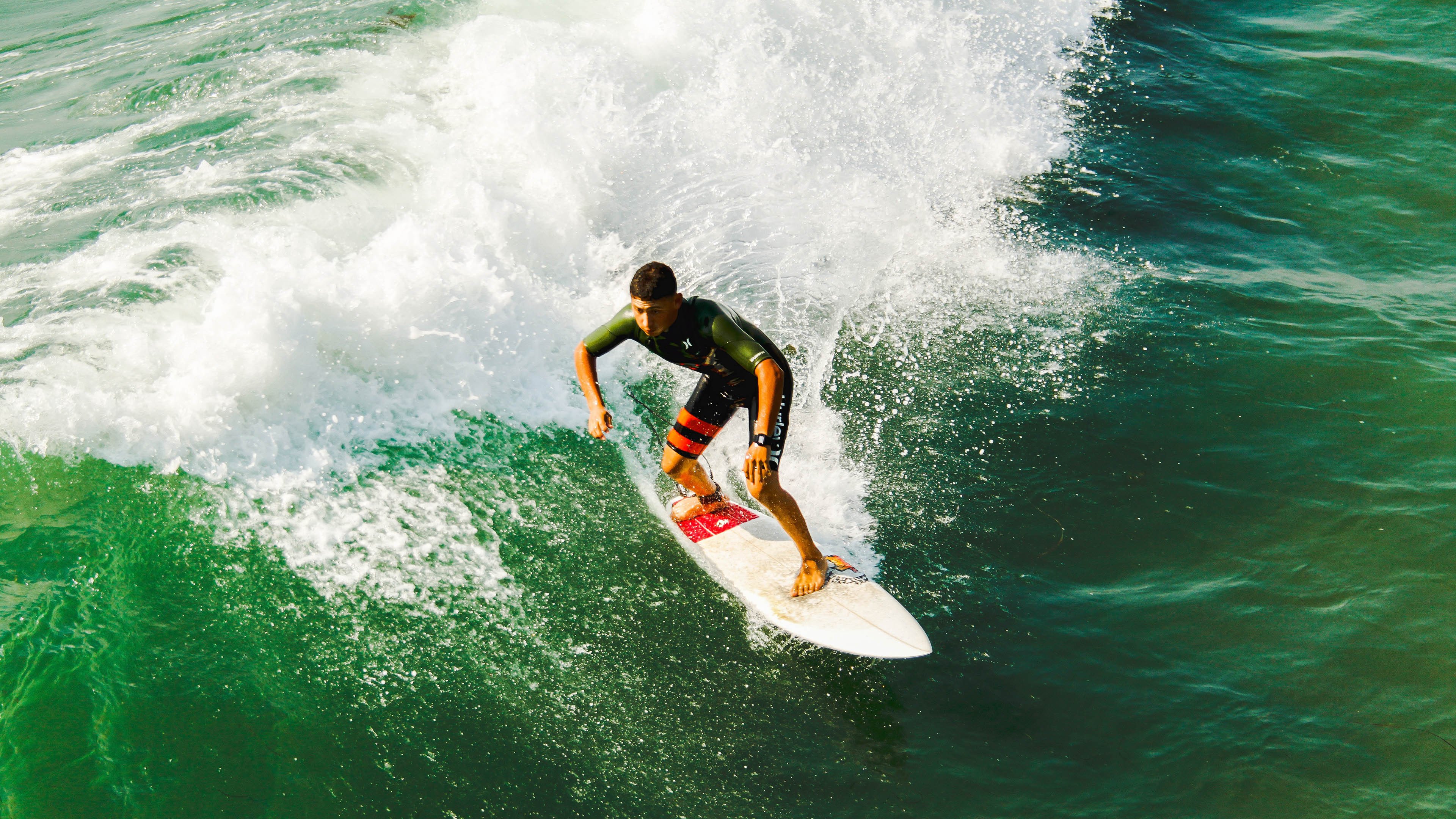 赛事开始前的新闻发布,预热气氛浓厚,赛事新闻稿范文